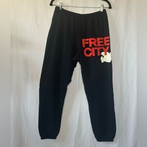 Free City Joggers Size Medium